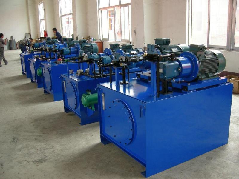 超高壓液壓設(shè)備